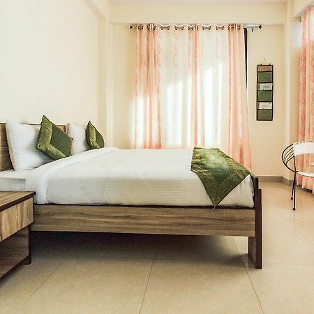 Royal Suites By Park Tree, Kasauli Exterior foto