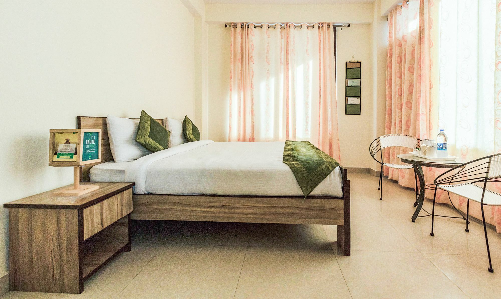 Royal Suites By Park Tree, Kasauli Exterior foto