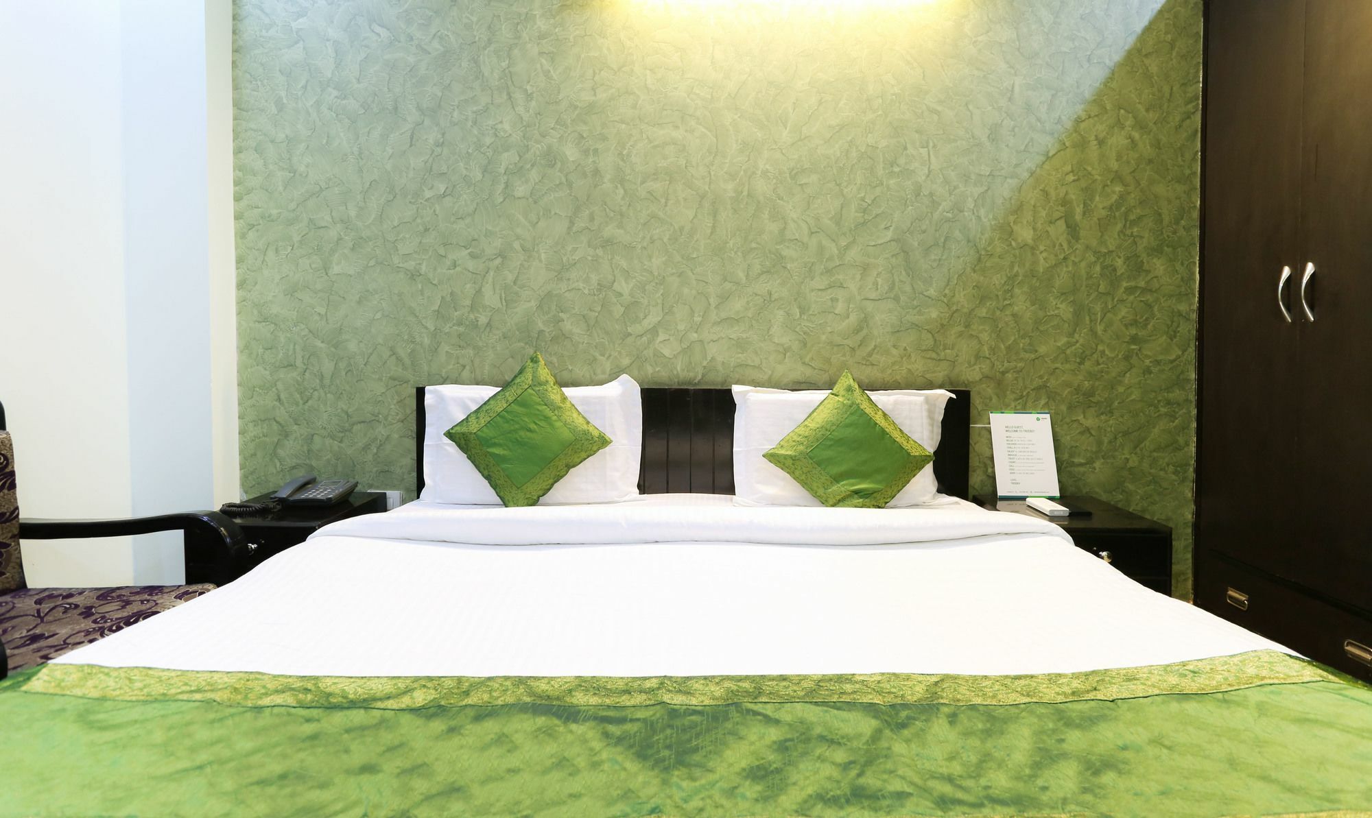 Royal Suites By Park Tree, Kasauli Exterior foto